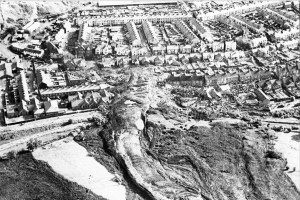 Aberfan_AerialView_14-00hrs_21-10-66_1